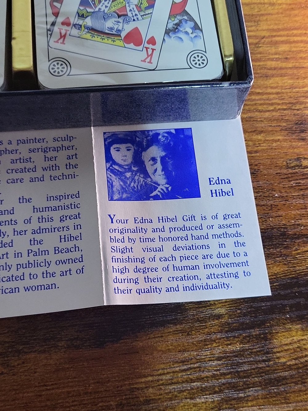 1981 VINTAGE Edna Hibel MUSEUM OF ART Playing Cards 2 Decks Sealed - Picture 6 of 6